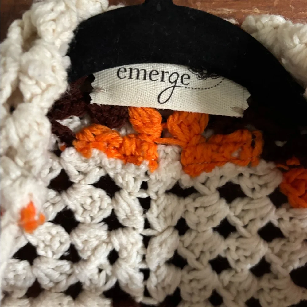 One-of-a-kind upcycled crochet sweater, handmade by a local artisan 🤍 - Picture 5 of 5